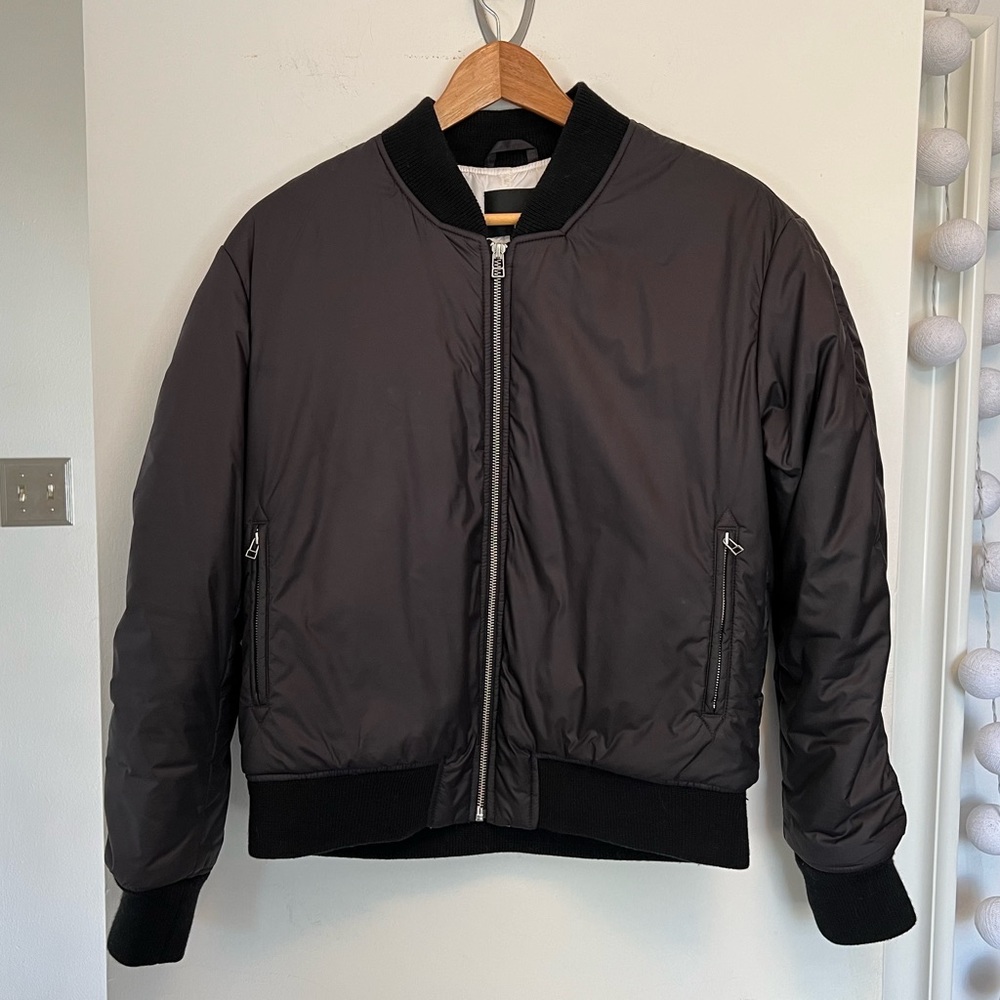 Aritzia Wilfred free black bomber jacket insulated coat small